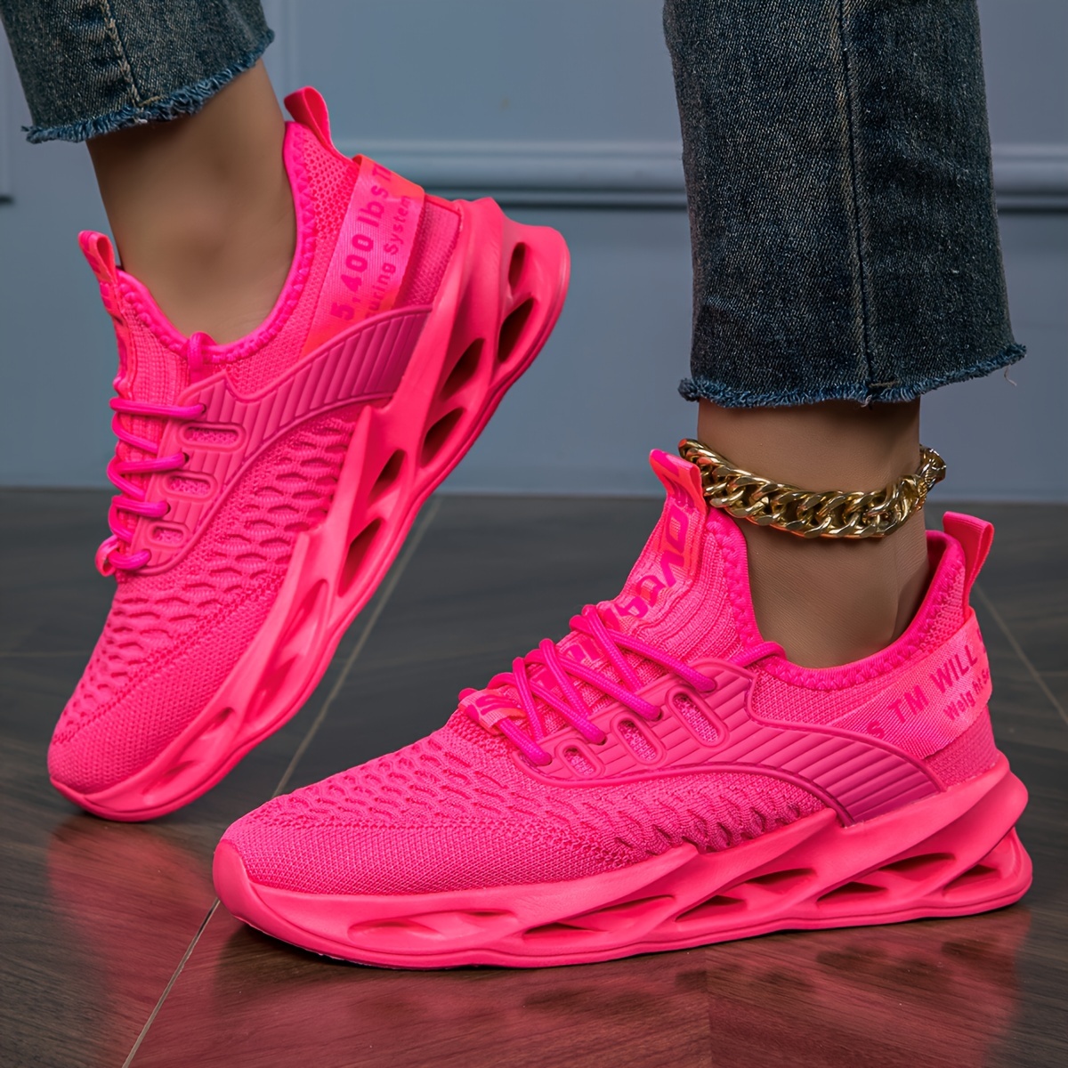 Women's New Breathable Shock-Absorbing Elastic Fashionable Sneakers