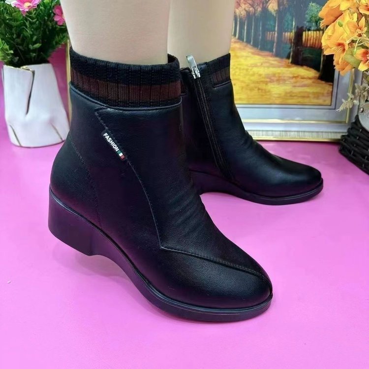🔥Last Day Promotion 50% OFF - Women's Winter Warm Fleece Leather Ankle Boots