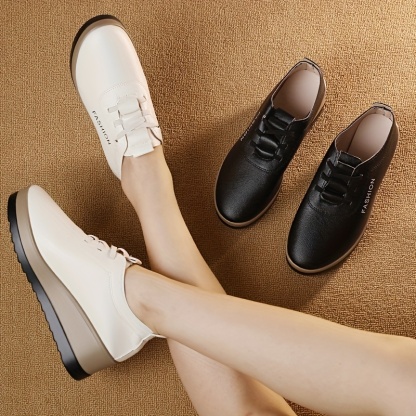 🔥Last Day Promotion 50% OFF - Women's Platform Casual Leather Orthopaedic Sneakers