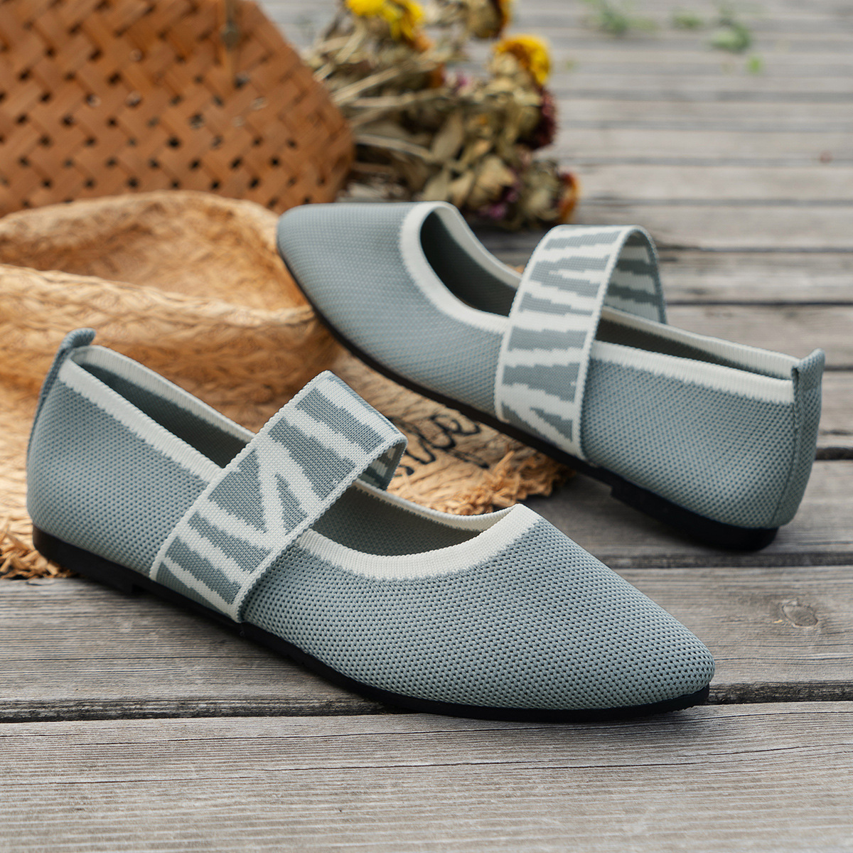 🔥Last Day Promotion 50% OFF - Women's Elasticated Casual Comfort Shoes