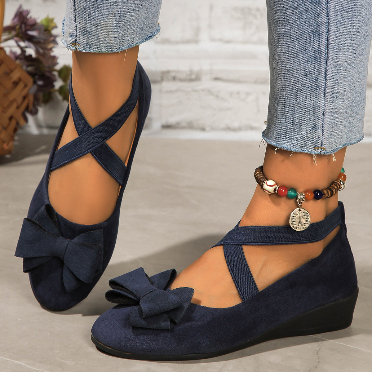 🔥Last Day Promotion 50% OFF - Women's Bow-Decorated Wedge-Heeled Casu