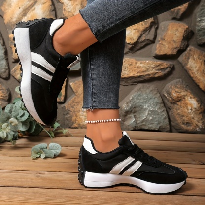 🔥Last Day Promotion 50% OFF - Women's Fashionable Casual Versatile Trendy Trainers