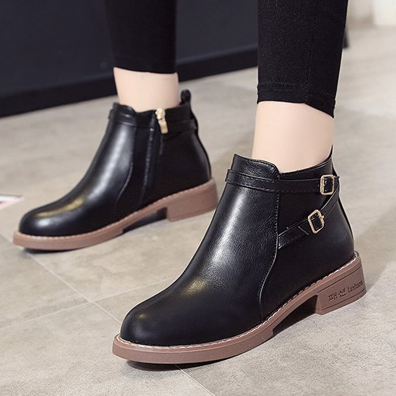 🔥Last Day Promotion 50% OFF - Women's Low Heel Belt Buckle Leather Orthopaedic Boots