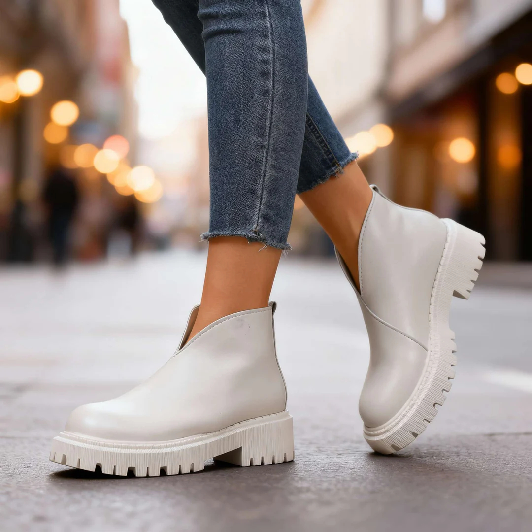 🔥Last Day Promotion 50% OFF - Women's Fashionable Chunky Heel Leather