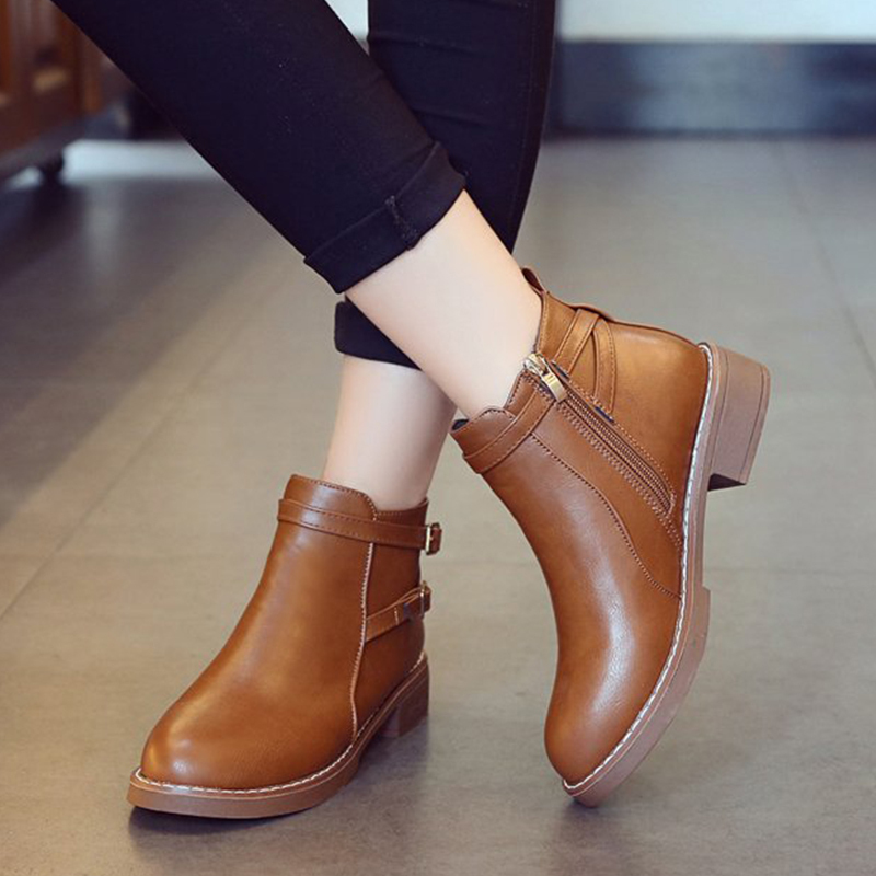 🔥Last Day Promotion 50% OFF - Women's Low Heel Belt Buckle Leather Orthopaedic Boots