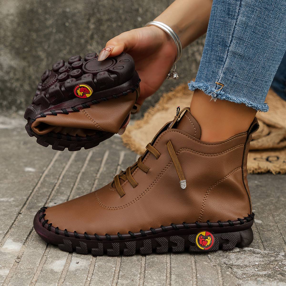 🔥Last Day Promotion 50% OFF - Women'S Comfortable Handmade Leather Or