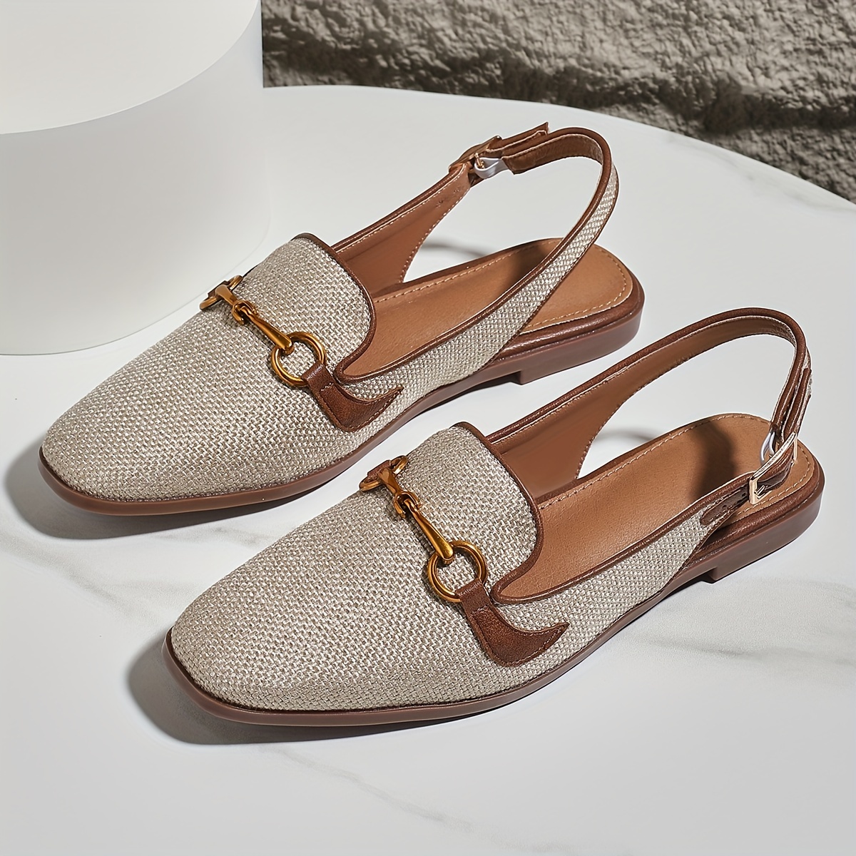 🔥Last Day Promotion 50% OFF - Women's Metallic Buckle Decor Flat Sandals