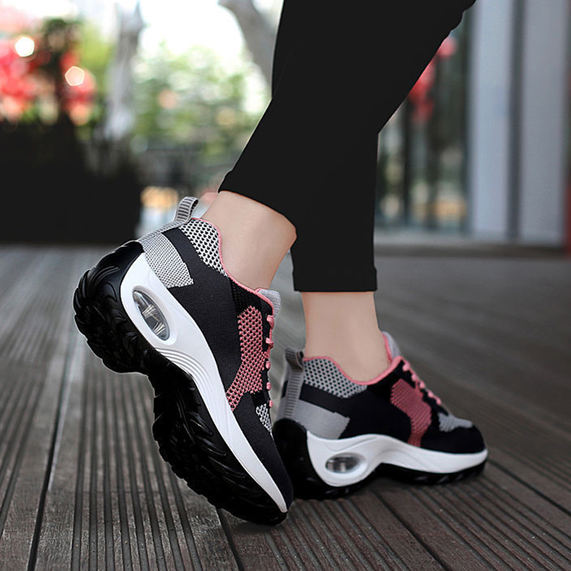 🔥Last Day Promotion 50% OFF - Women's Comfortable Breathable Cushioned Orthopaedic Sneakers