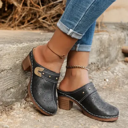 🔥Last Day Promotion 50% OFF - Women's Fashion Flower Pattern Heeled Leather Shoes
