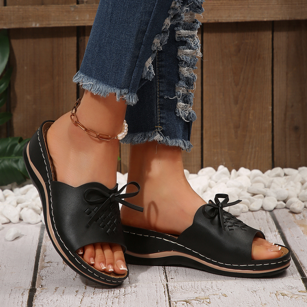 🔥Last Day Promotion 50% OFF - Women’s Fashionable Orthopaedic Leather Wedge Sandals