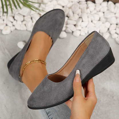 🔥Last Day Promotion 50% OFF - Women's Comfortable Soft Sole Slope Heel Casual Shoes