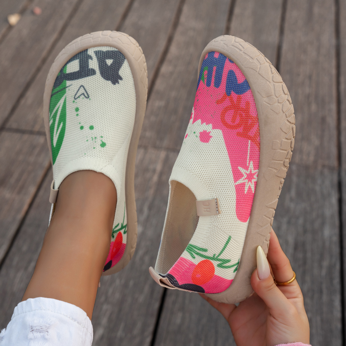 🔥Last Day Promotion 50% OFF - Women's Printed Slip-On Shoes