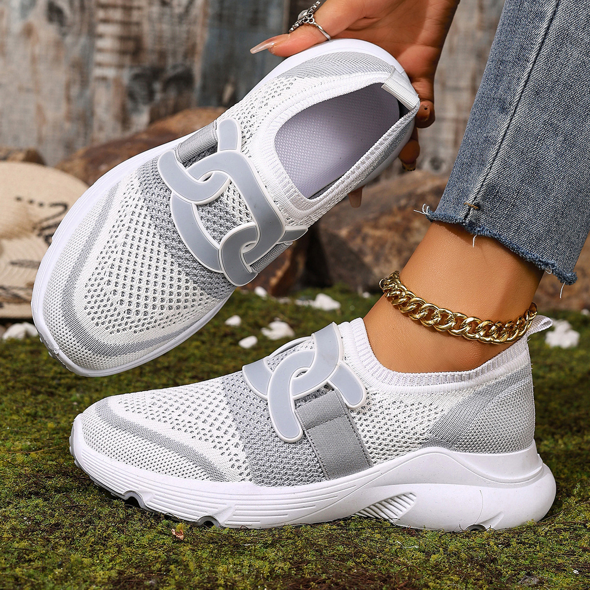 🔥Last Day Promotion 50% OFF - Women's New Fashionable Soft-Sole Breathable Casual Shoes
