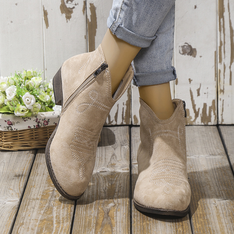 🔥Last Day Promotion 50% OFF - Women's Fashion Chunky Heeled Ankle Boots