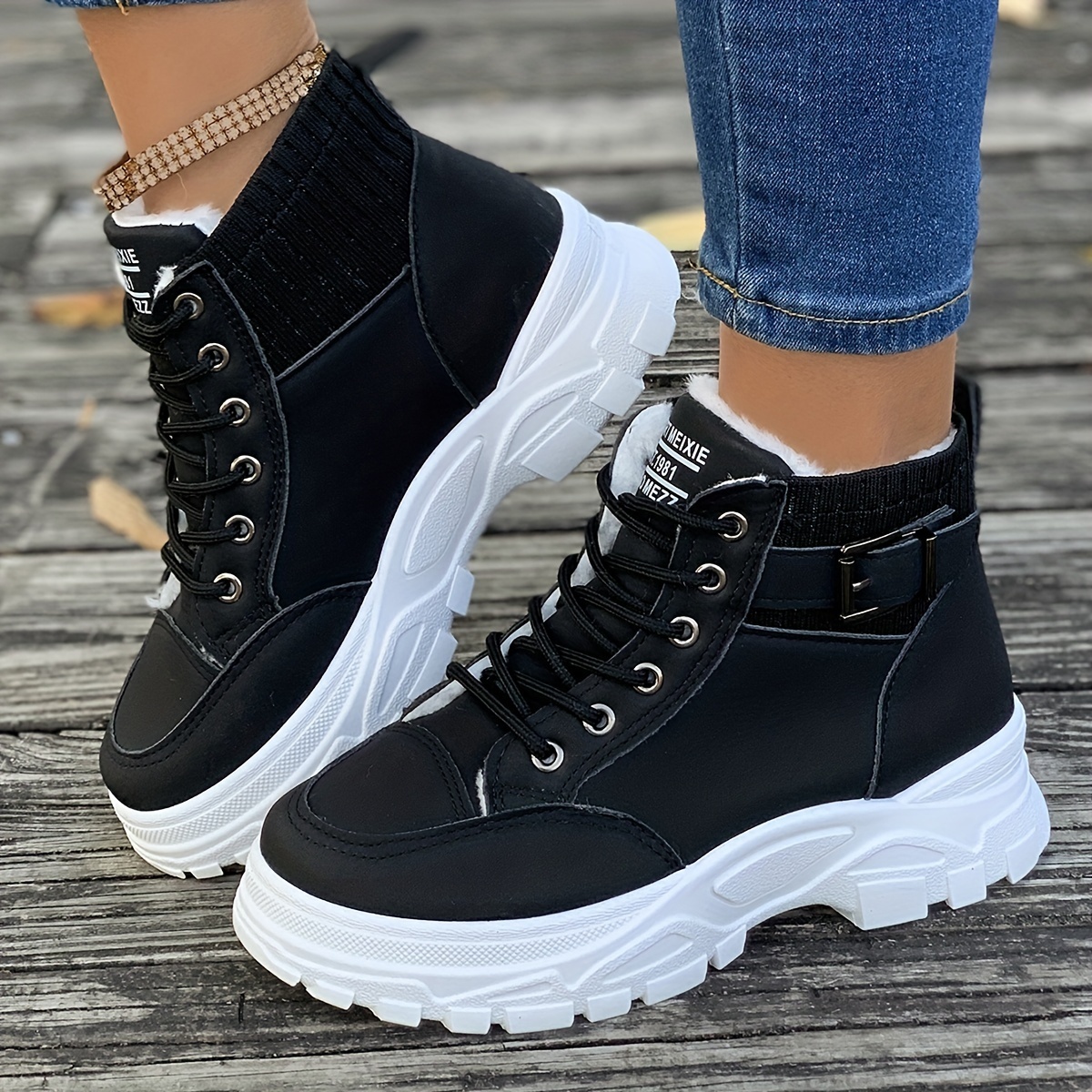 🔥Last Day Promotion 50% OFF - Women's Winter Velvet Warm Snow Boots