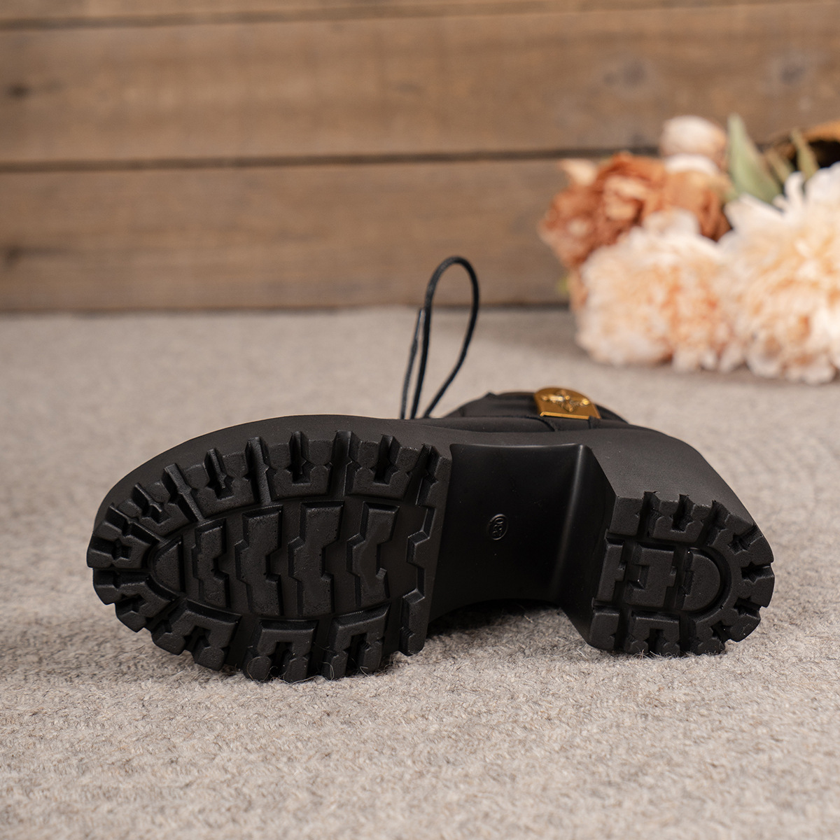 🔥Last Day Promotion 50% OFF - Women's Fashion Chunky Heel Orthopaedic Short Boots