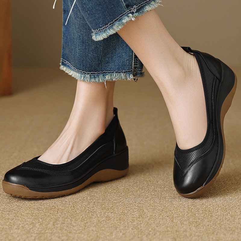 🔥Last Day Promotion 50% OFF - Women's Casual Thick Sole Orthopaedic Leather Shoes