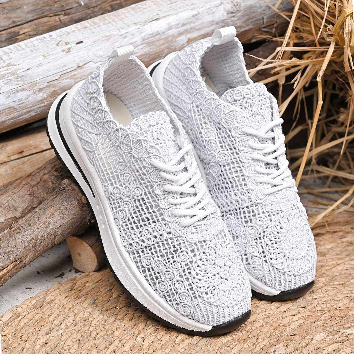 🔥Last Day Promotion 50% OFF - Women's Fashionable Comfortable Breathable Orthopaedic Sneakers