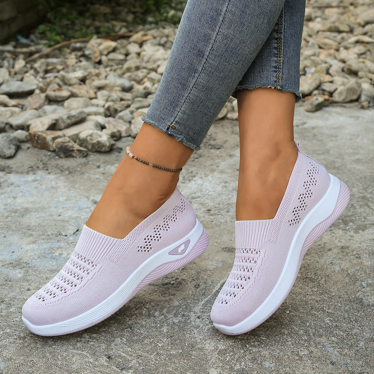 🔥Last Day Promotion 50% OFF - Women's Lightweight Breathable Soft-Sole Walking Shoes