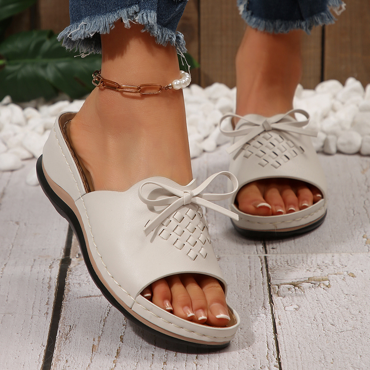 🔥Last Day Promotion 50% OFF - Women’s Fashionable Orthopaedic Leather Wedge Sandals
