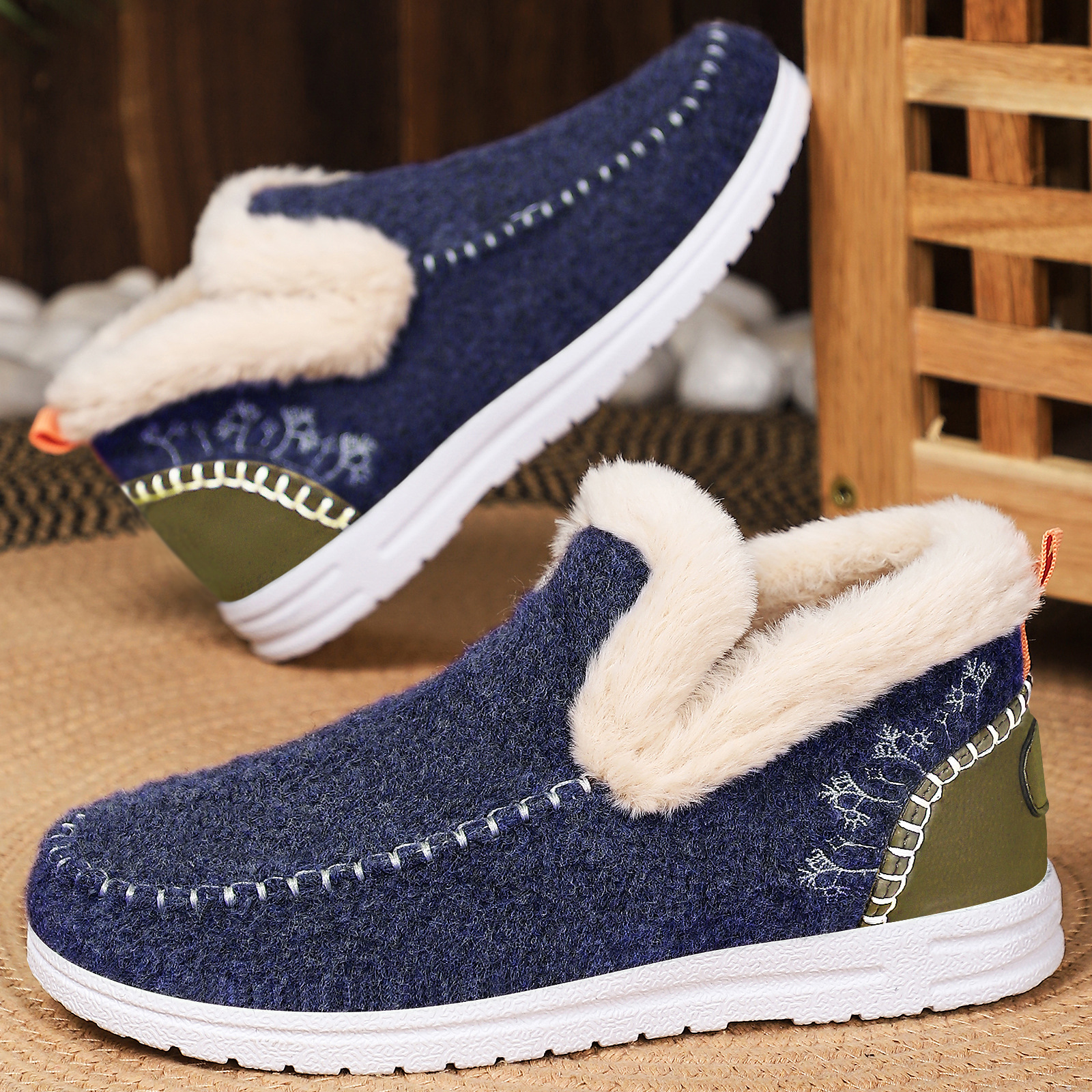 🔥Last Day Promotion 50% OFF - Women's Handcrafted Comfortable Slip-On Snow Boots
