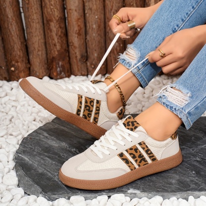 🔥Last Day Promotion 50% OFF - Women's Retro Leopard Print Women's Casual Sneakers