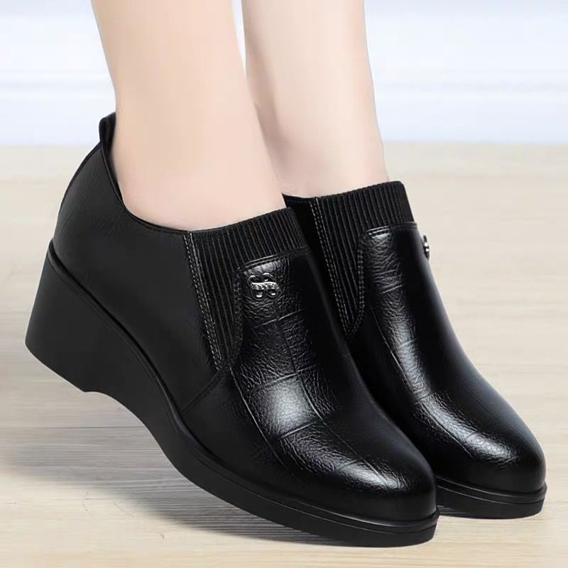 🔥Last Day Promotion 50% OFF - Women's Solid-Colour Fashion Wedge Orthopaedic Leather Shoes