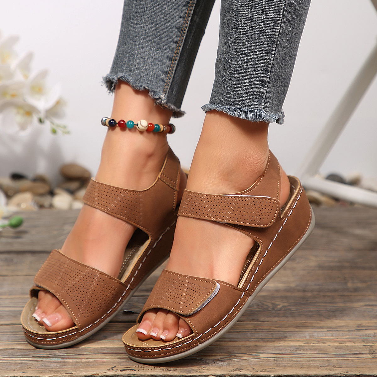 🔥Last Day Promotion 50% OFF - Women’s Comfortable Velcro-Fastening Wedge Sandals