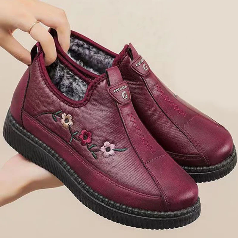 🔥Last Day Promotion 50% OFF - Women's Soft Leather Fleece-Lined Warm Casual Shoes