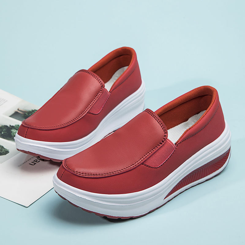 🔥Last Day Promotion 50% OFF - Women's Comfortable Chunky-Soled Wedge Casual Shoes