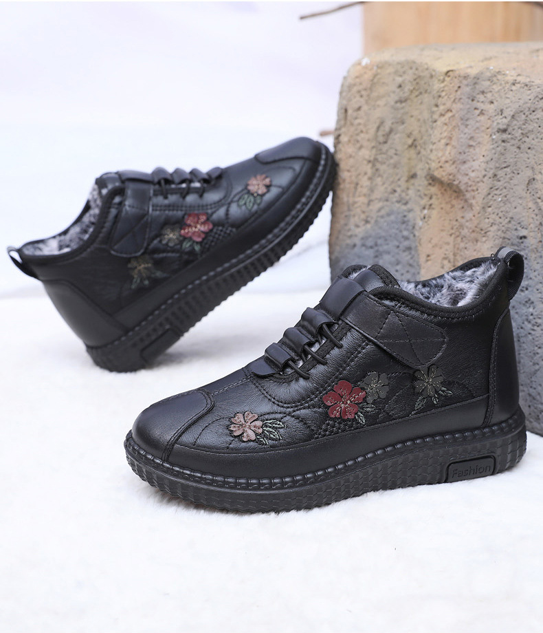 🔥Last Day Promotion 50% OFF - Women's Comfortable Non-Slip Slip-On Warm Boots