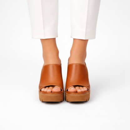 🔥Last Day Promotion 50% OFF - Women’s Platform Leather Orthopaedic Heels