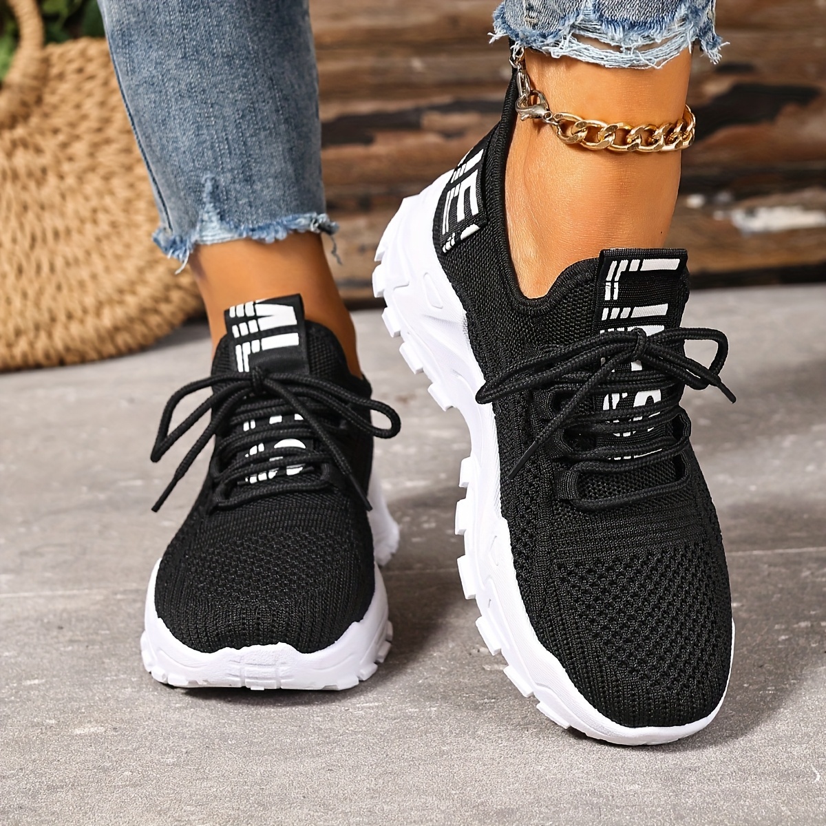 🔥Last Day Promotion 50% OFF - Women's Comfortable Breathable & Lightweight Slip-On Sneakers