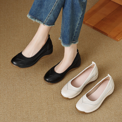 🔥Last Day Promotion 50% OFF - Women's Casual Thick Sole Orthopaedic Leather Shoes