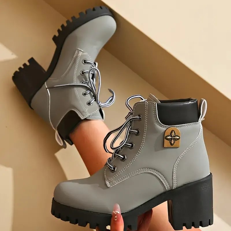 🔥Last Day Promotion 50% OFF - Women's Fashion Chunky Heel Orthopaedic Short Boots