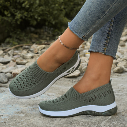 🔥Last Day Promotion 50% OFF - Women's Lightweight Breathable Soft-Sole Walking Shoes