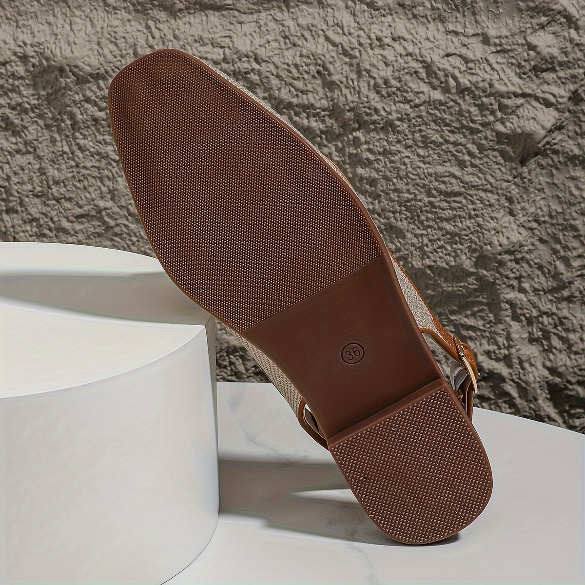 🔥Last Day Promotion 50% OFF - Women's Metallic Buckle Decor Flat Sandals