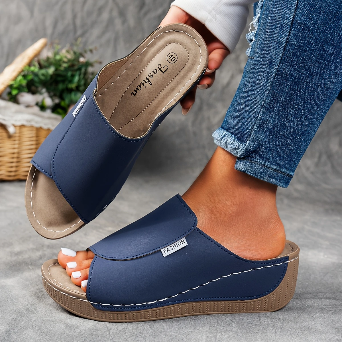 🔥Last Day Promotion 50% OFF - Women's Comfortable Thick Sole Arch Sup