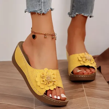 🔥Last Day Promotion 50% OFF - Women's Floral Decor Comfort Wedge  Sandals