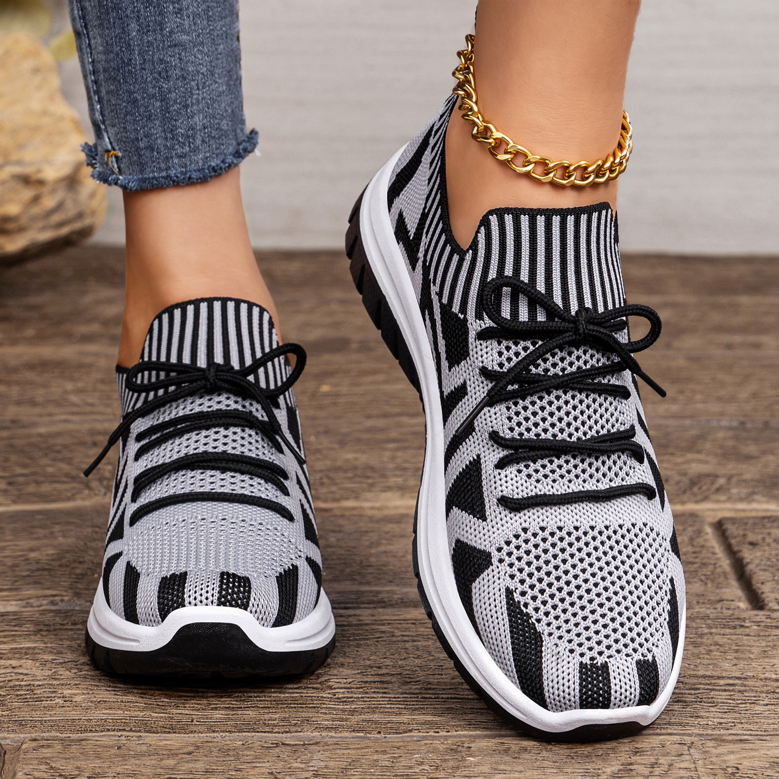 🔥Last Day Promotion 50% OFF - Women's Comfortable Breathable Casual Shoes