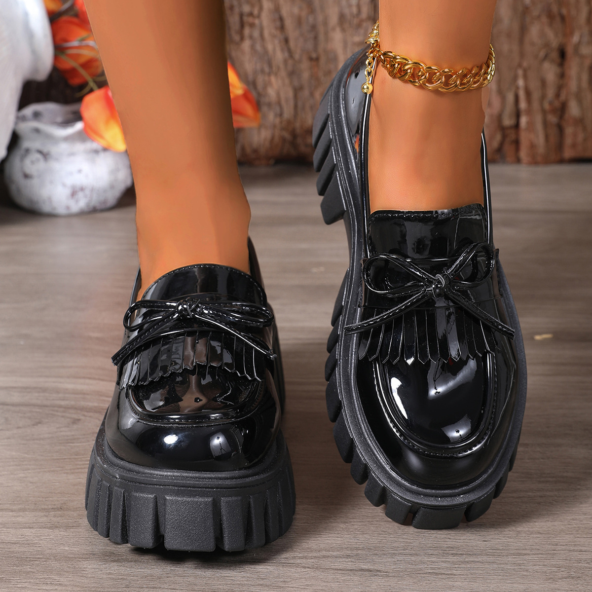 🔥Last Day Promotion 50% OFF - Women's Comfortable Thick-Soled Orthopaedic Leather Shoes