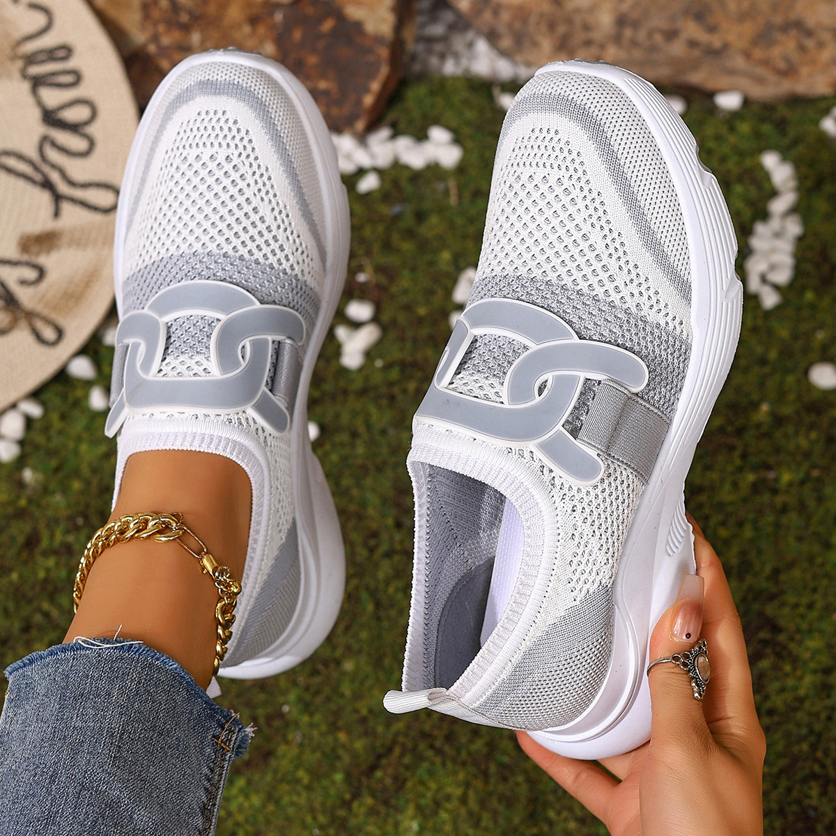 🔥Last Day Promotion 50% OFF - Women's New Fashionable Soft-Sole Breathable Casual Shoes