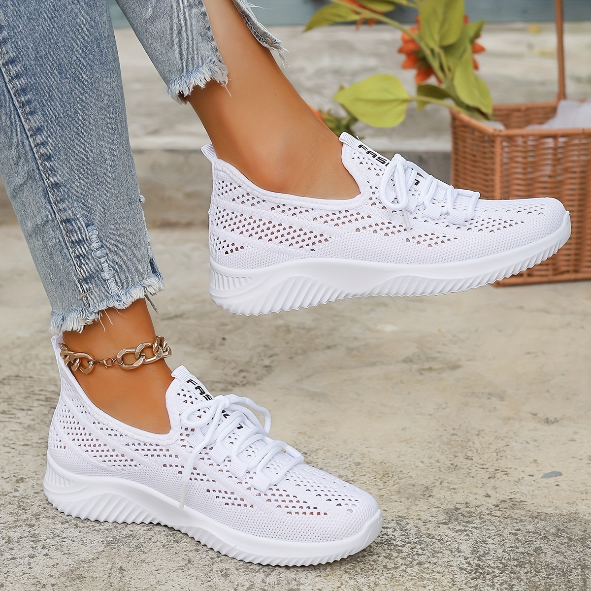 🔥Last Day Promotion 50% OFF - Women's Soft-soled Anti-slip Breathable Casual Sneakers