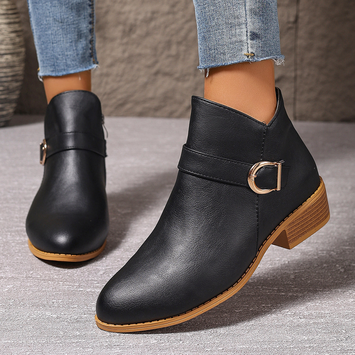 🔥Last Day Promotion 50% OFF - Women's Comfortable Chunky Heel Leather Ankle Boots