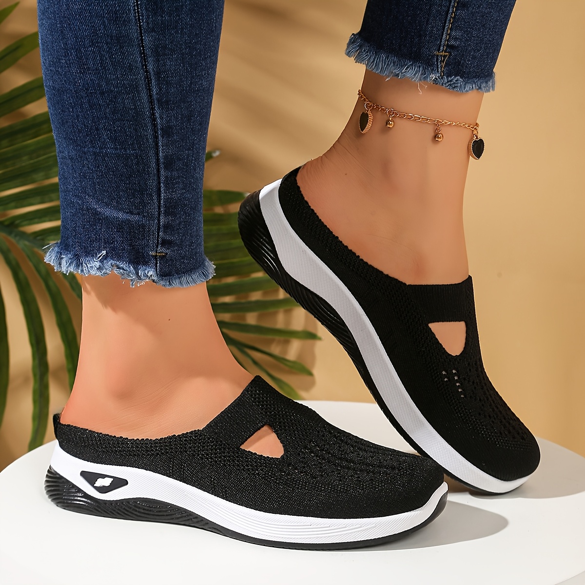 🔥Last Day Promotion 50% OFF - Women's Comfortable Soft-Soled Half Slippers