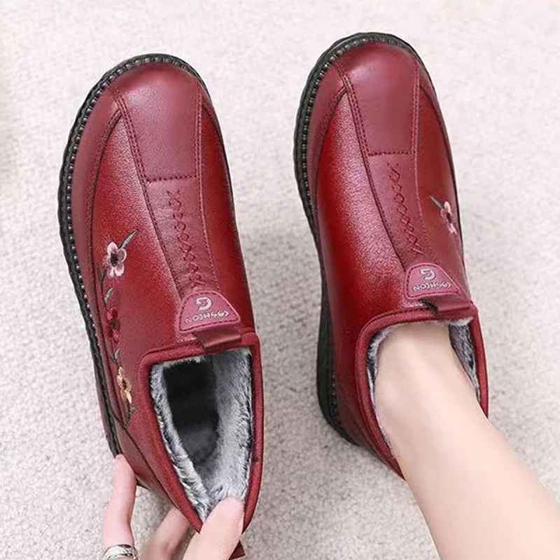 🔥Last Day Promotion 50% OFF - Women's Soft Leather Fleece-Lined Warm Casual Shoes