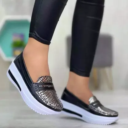 🔥Last Day Promotion 50% OFF - Women's Comfortable Casual Thick Sole Walking Shoes