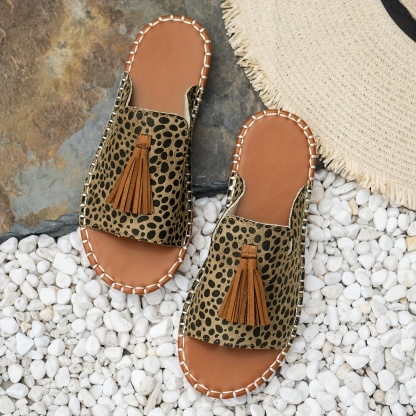 🔥Last Day Promotion 50% OFF - Women's Comfortable Tassel Flat Sandals