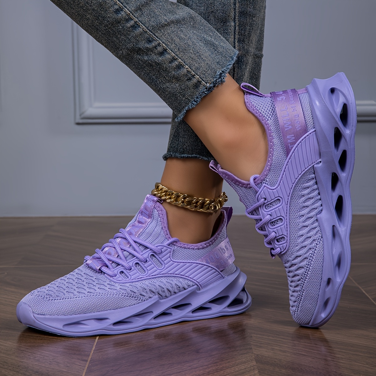 Women's New Breathable Shock-Absorbing Elastic Fashionable Sneakers