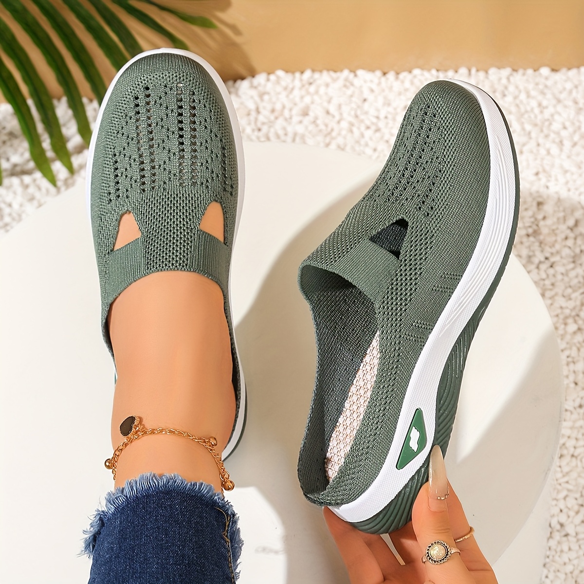 🔥Last Day Promotion 50% OFF - Women's Comfortable Soft-Soled Half Slippers